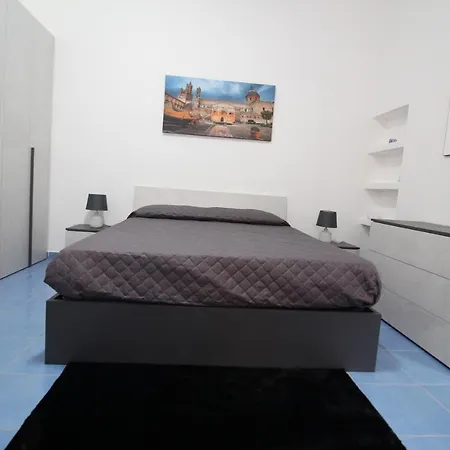 Billeci Casa Blu パレルモ