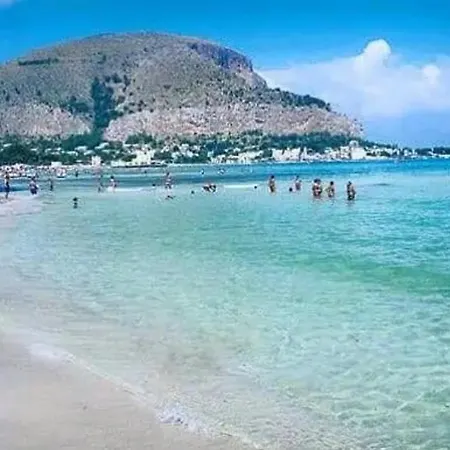 Billeci Casa Blu * Palermo